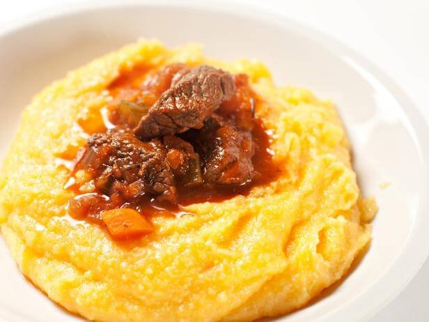 What To Eat With Polenta?