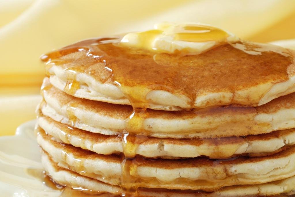 what to eat with pancakes