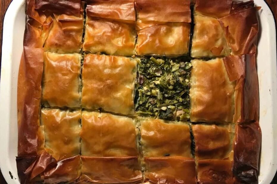 What To Eat With Spanakopita?