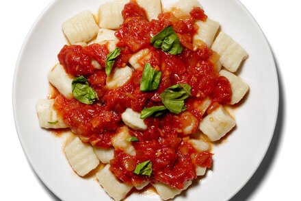 what is best to eat with gnocchi