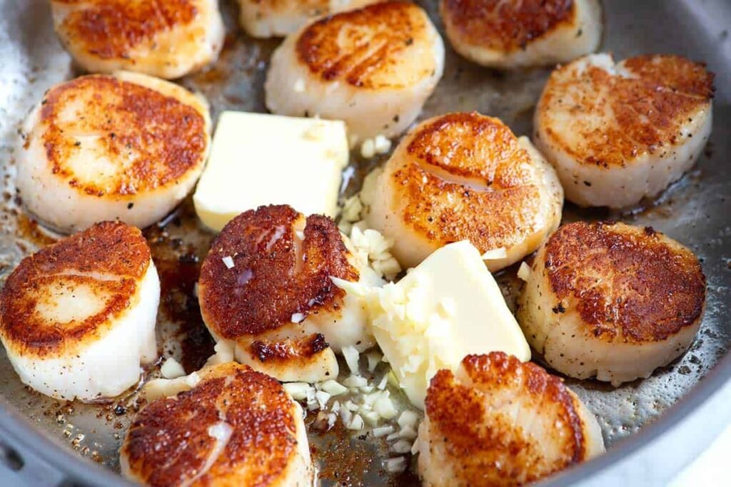 what is the best way to serve scallops