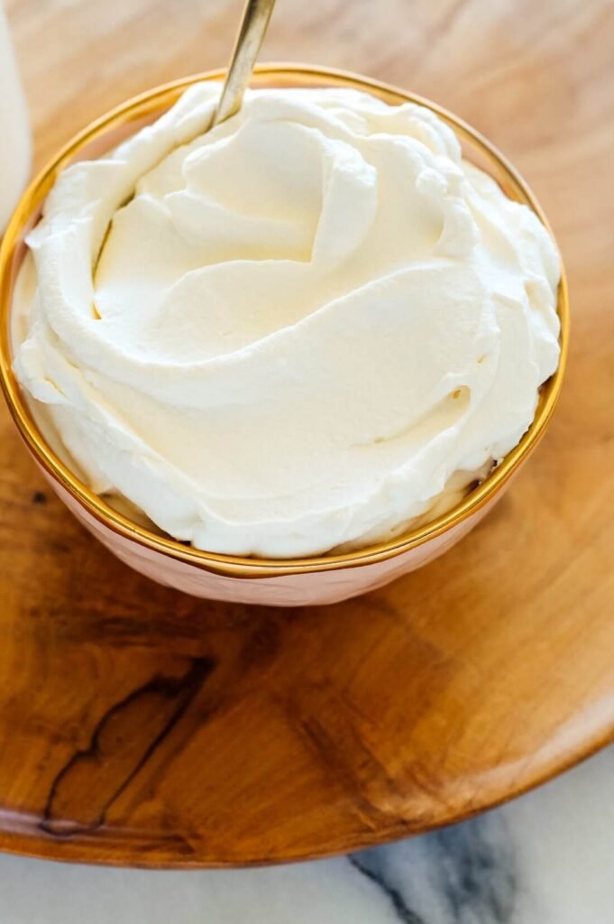 how to make homemade whip cream with cream cheese