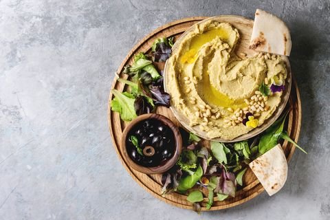 hummus with what do you eat it